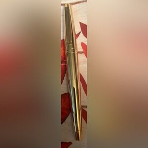 ST DuPont Ellipsis Gold Plated Ballpoint Pen